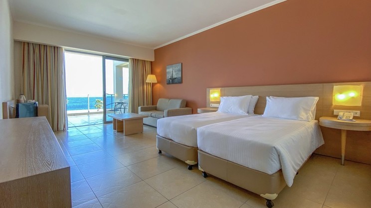 Superior Double Room with Sea View